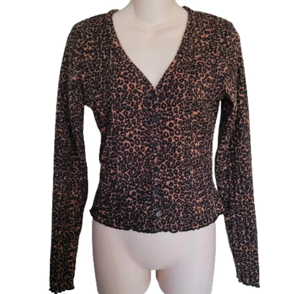 Polly & Esther Cheetah Animal Print Button Down Long Sleeve Top Size Women's Med